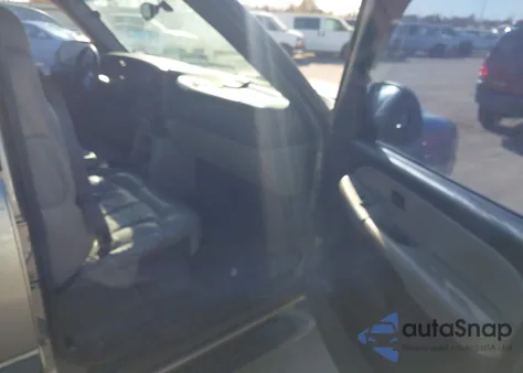 2001 Chevrolet Suburban 1500 Ls из США, поврежденный, VIN 3GNEC16T61G244129